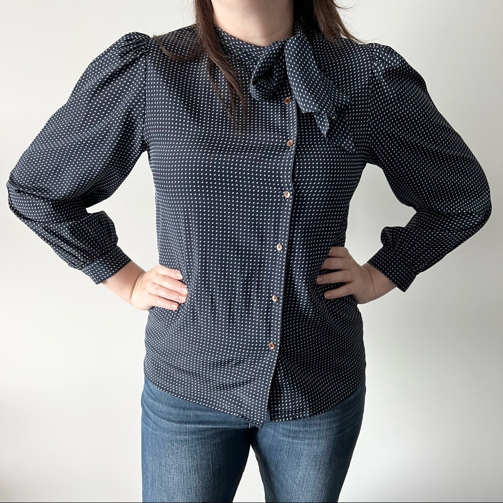 Vintage 1970s Contessa Monique Bow Blouse Polka Dot Navy Blue Twee Q5